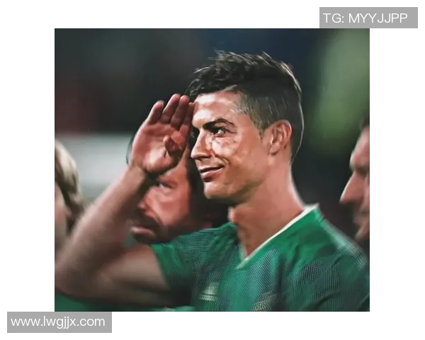 哪些足球球星活跃在抖音平台分享生活与训练瞬间揭秘